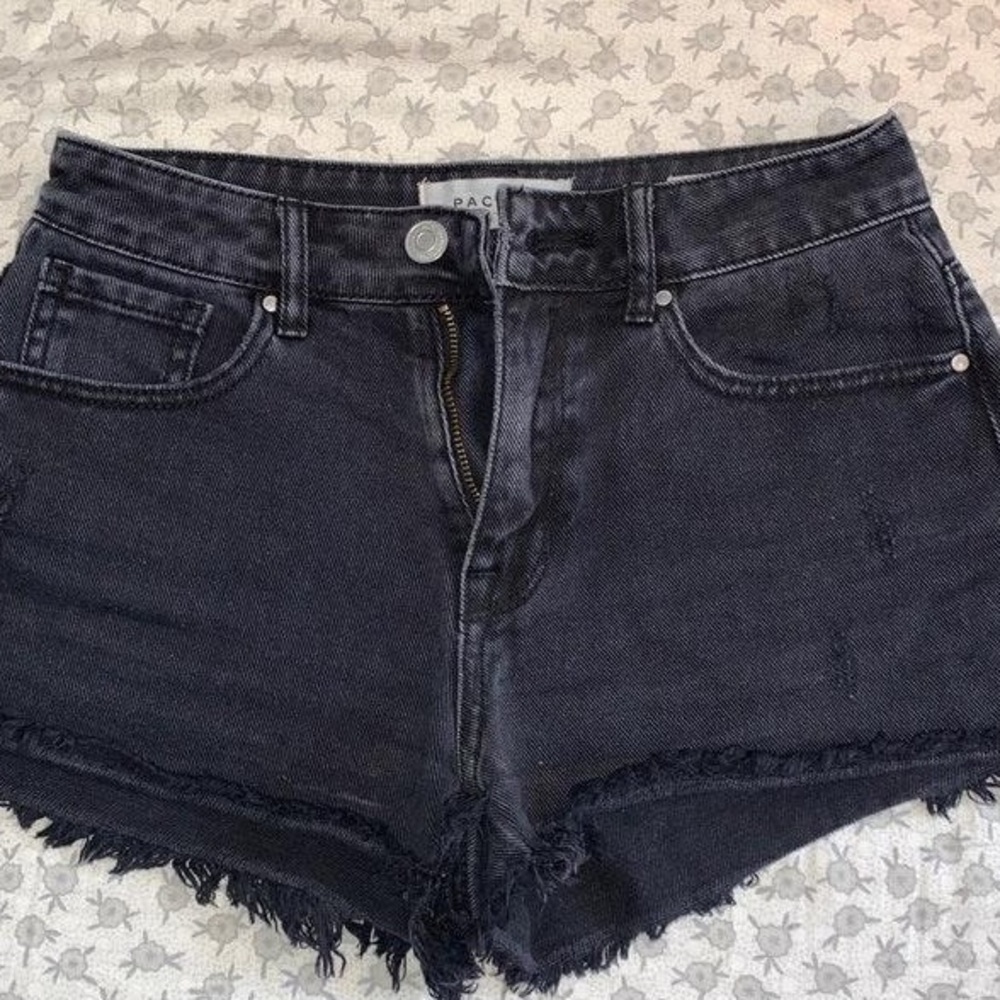 PacSun Bullhead Black High Rose Denim Shorts